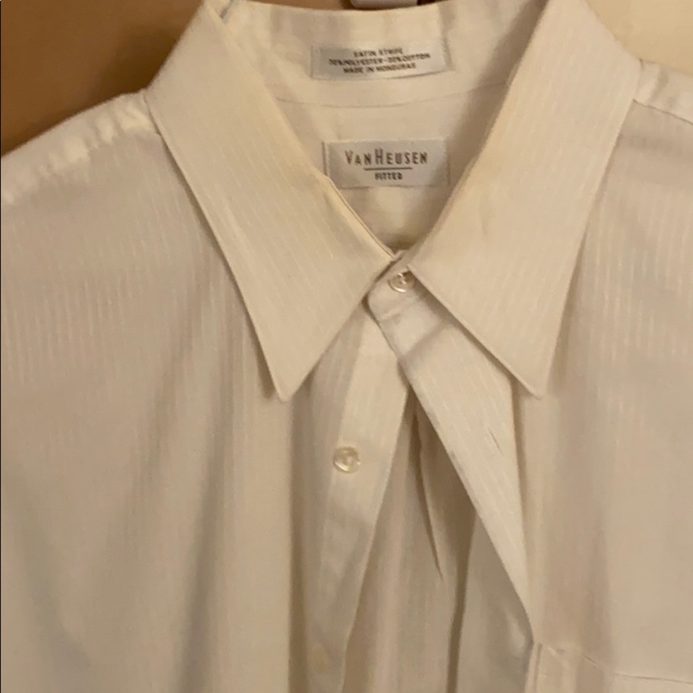 Men’s white Dress shirt